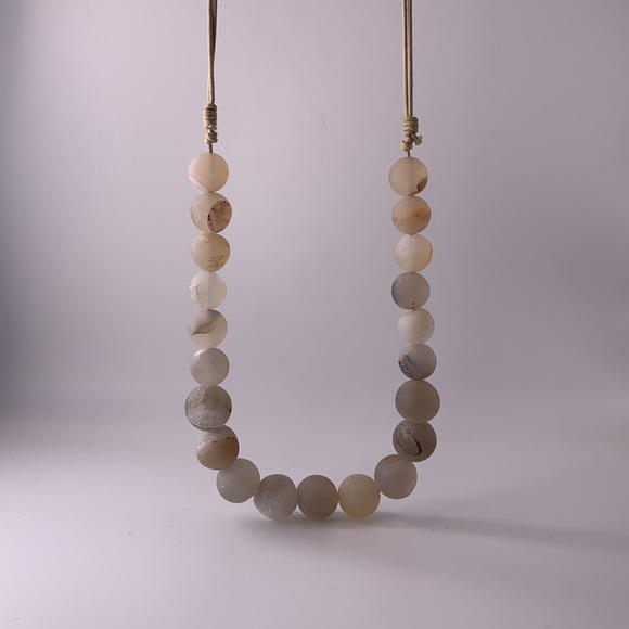 Beautiful Raw Stone Adjustable Necklace - Picture 5 of 6